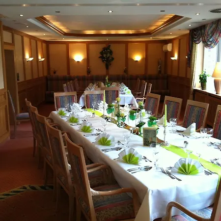 ホテル Heiner Meyer Wahrenholz