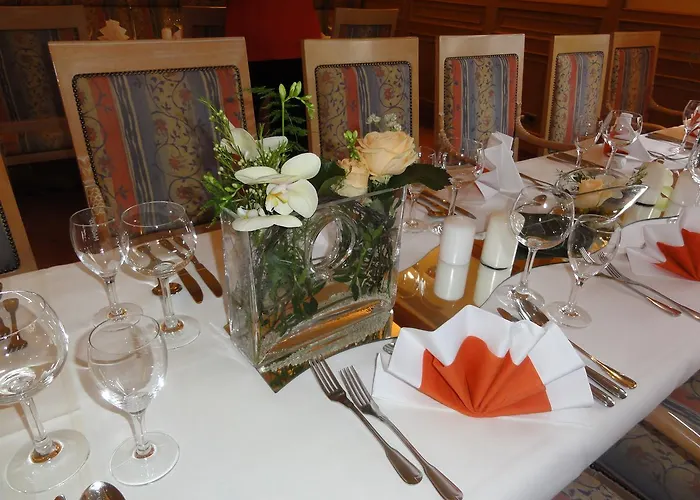 Отель Heiner Meyer Wahrenholz